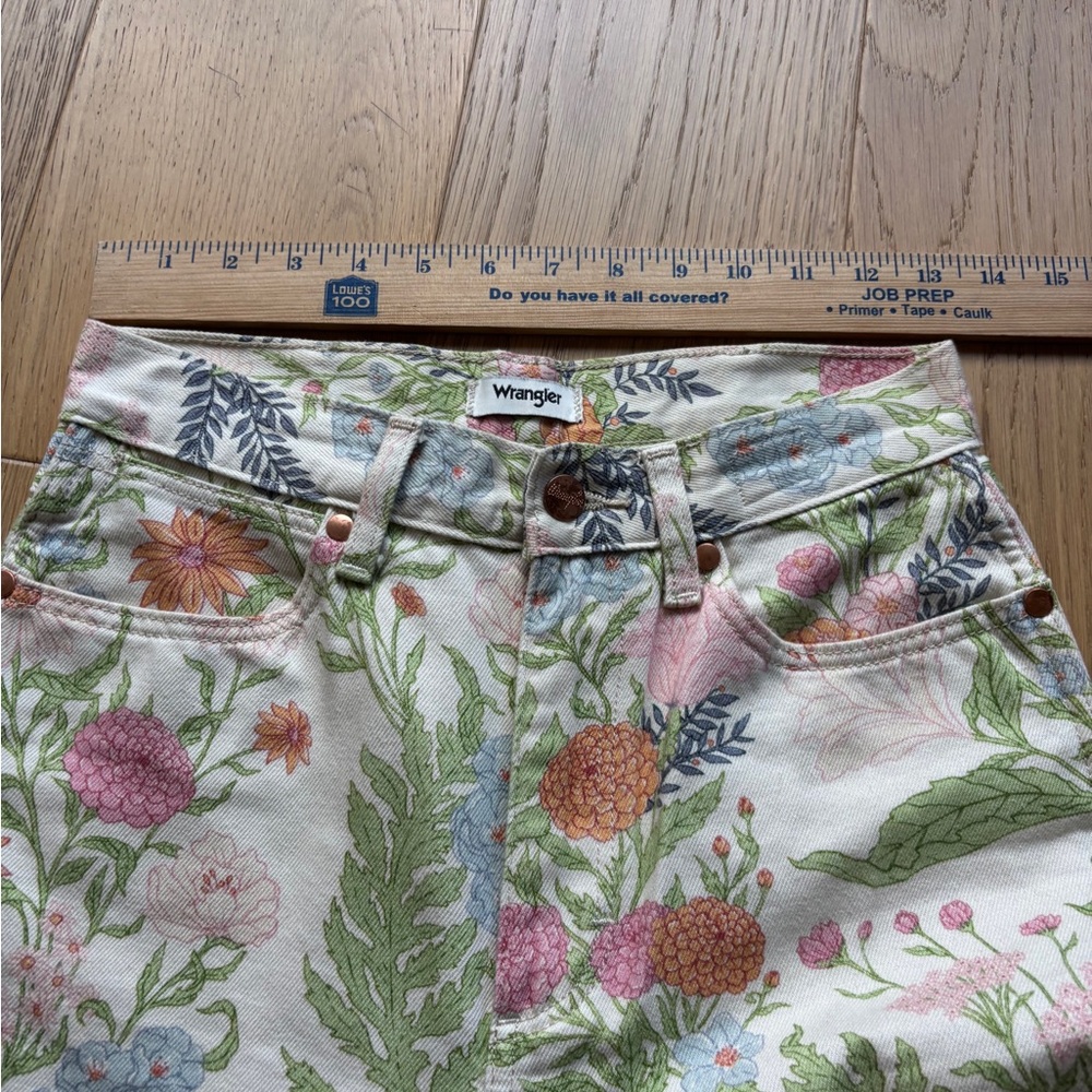 Wrangler wanderer 626 high rise floral print bell bottom jeans 26x30 - Picture 5 of 8